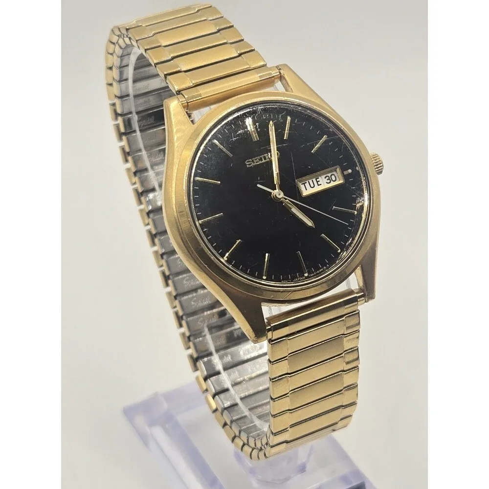 Seiko Men's Vintage Day/Date Gold Tone Quartz Watch 7N43-9048. New Band + Batt.